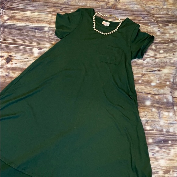 LuLaRoe Dresses & Skirts - Lularoe green xs Carly